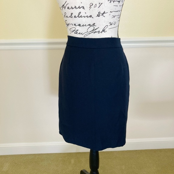 LOUIS VUITTON NAVY BLUE SKIRT UNIFORM - Picture 4 of 11